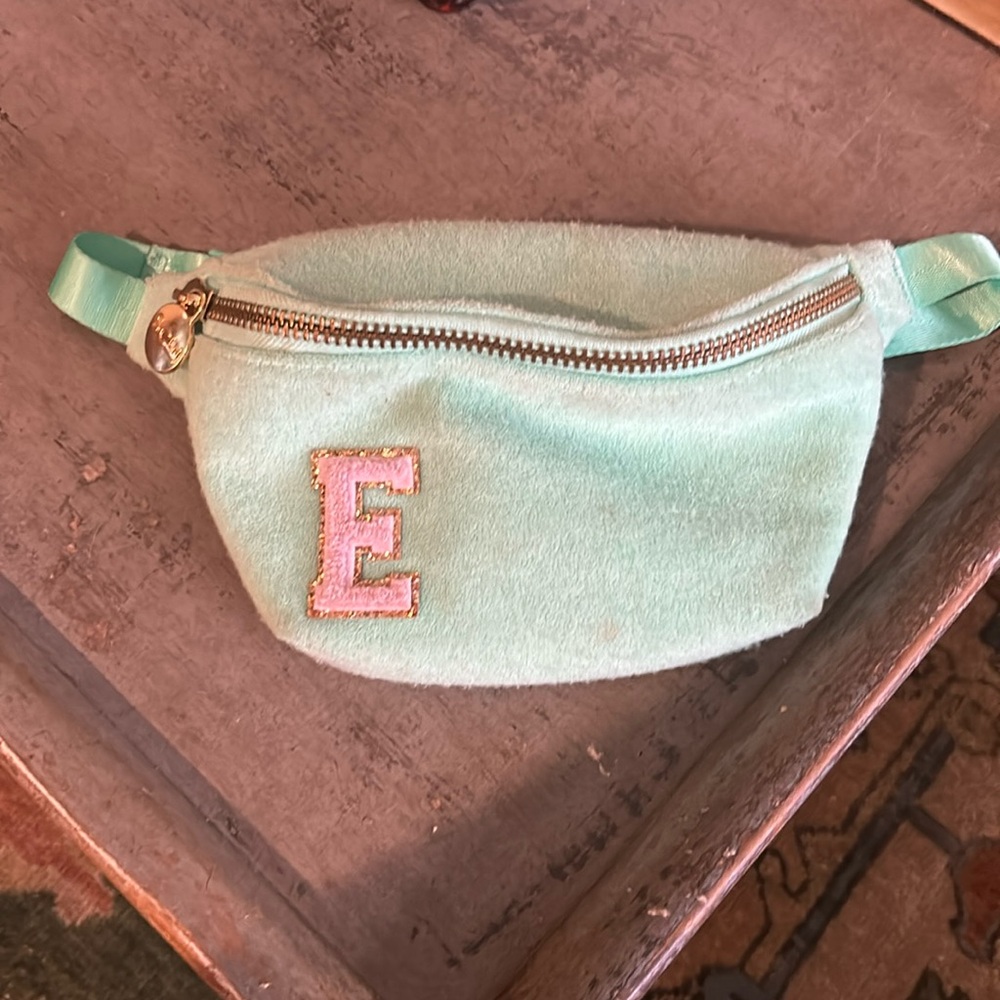 STONEY CLOVER TERRY GREEN FANNY PACK/ BELT BAG 💚